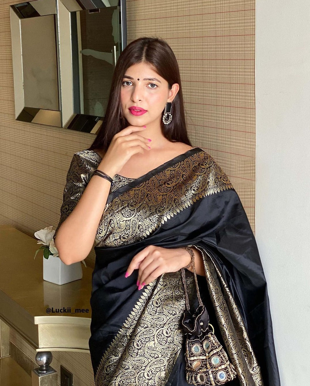 Black Jacquard Saree with Rich Antique Gold Zari Border | Trendy Casual & Office Wear Saree for Women