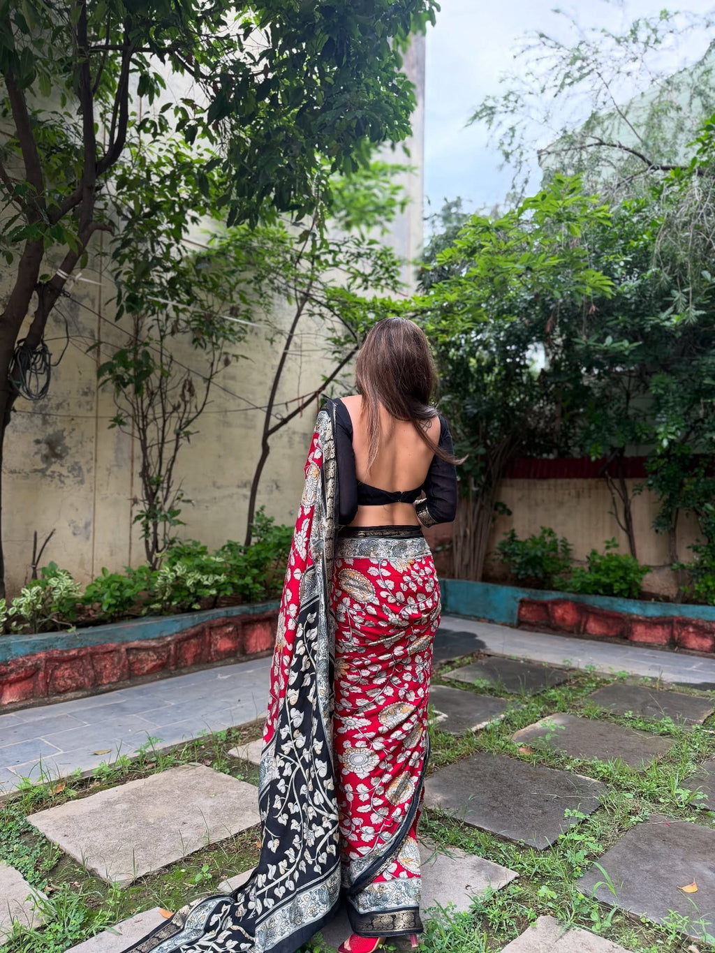 Red Mul Mul Cotton Saree For Women | Party & Function & Weeding Wear