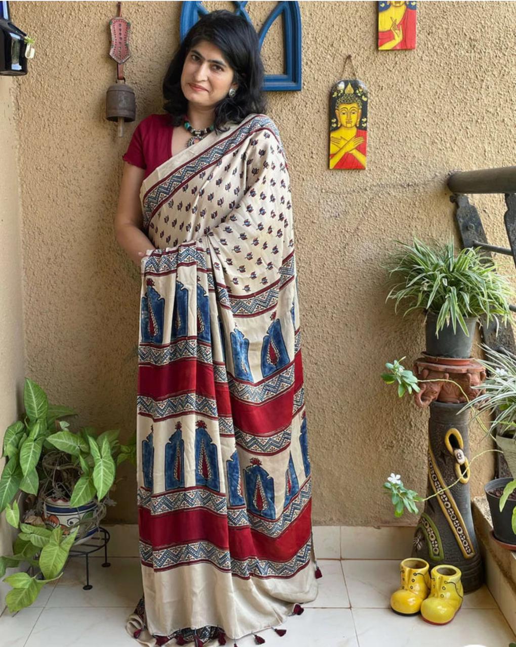 Elegant Cream & Red Printed Saree | Soft Fabric Daily Wear & Festive Saree