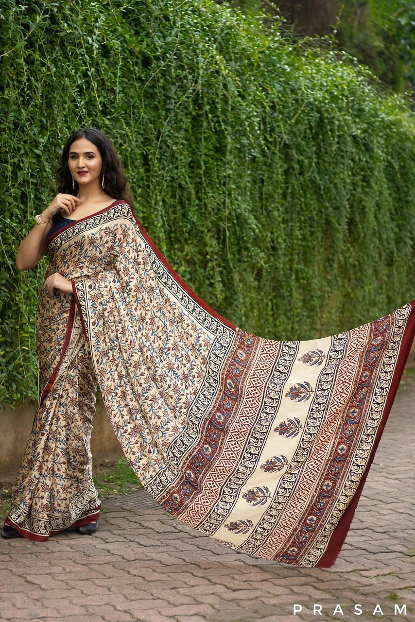 Premium Floral Printed Saree with Traditional Border | Festive & Casual Wear