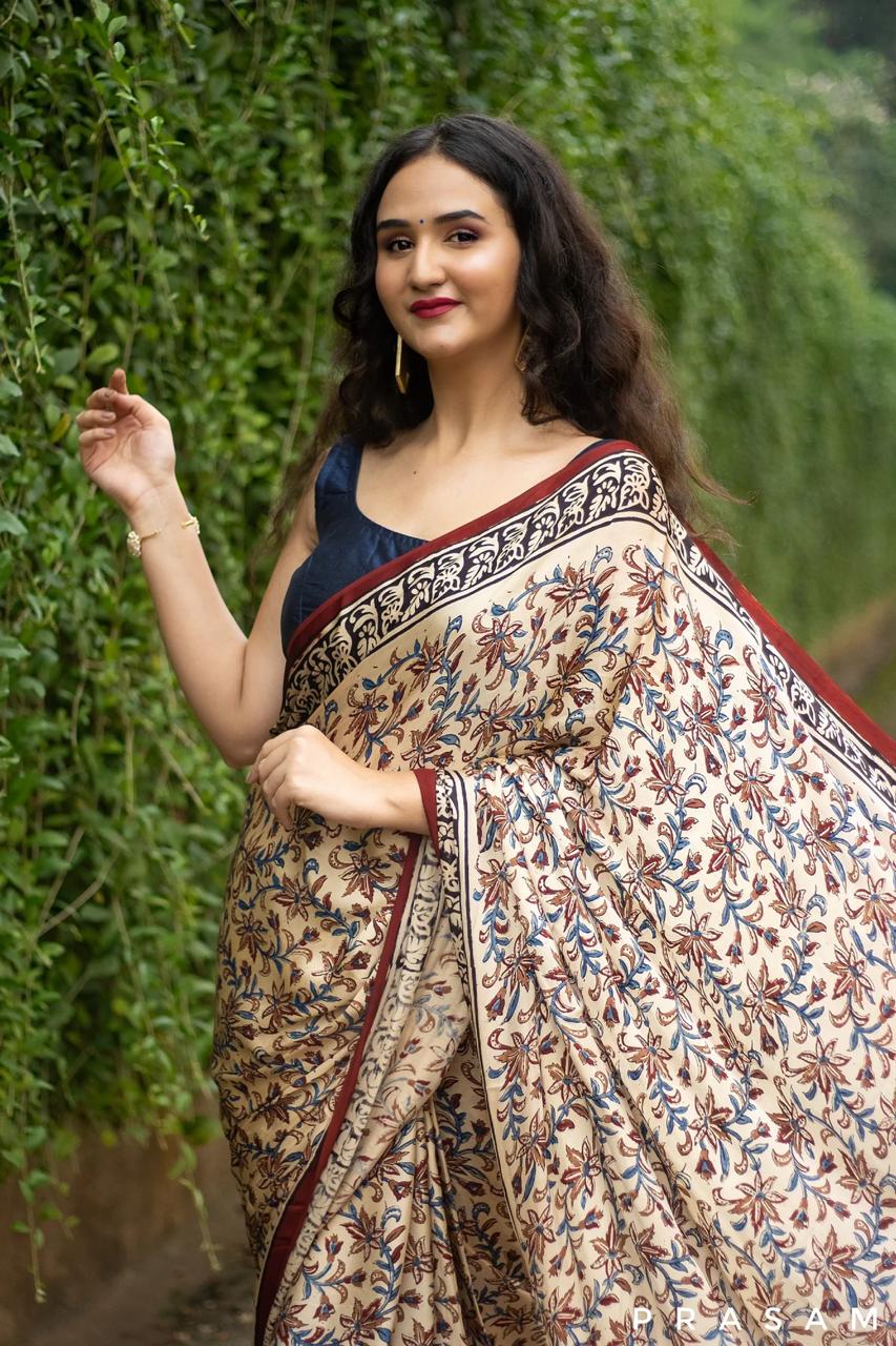 Premium Floral Printed Saree with Traditional Border | Festive & Casual Wear