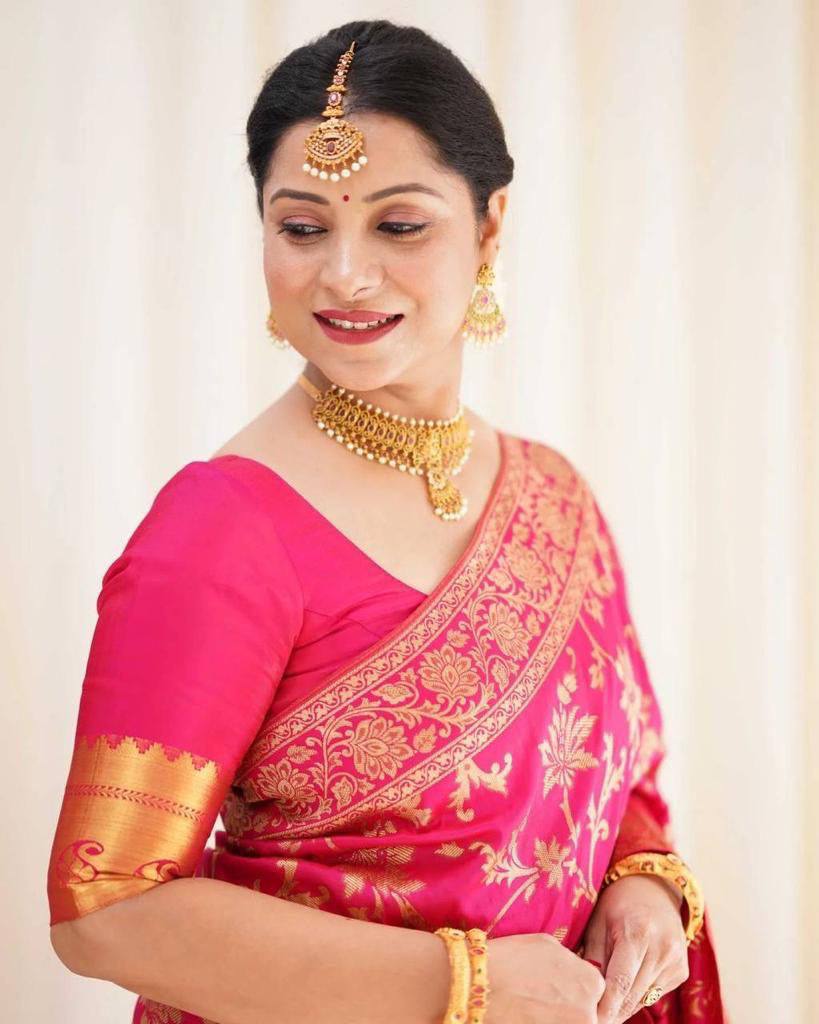 Pink Banarasi Silk Saree with Gold Zari Floral Jaal Work | For Party Wear